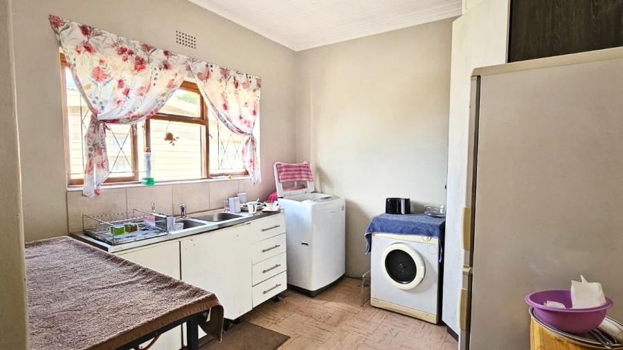 3 Bedroom Property for Sale in Reebok Western Cape